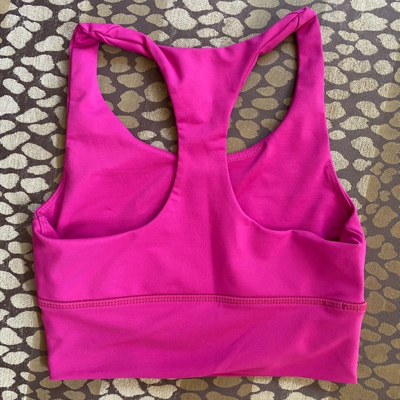 DYI ELEVATE FUCHSIA SPORTS BRA - Picture 3 of 5